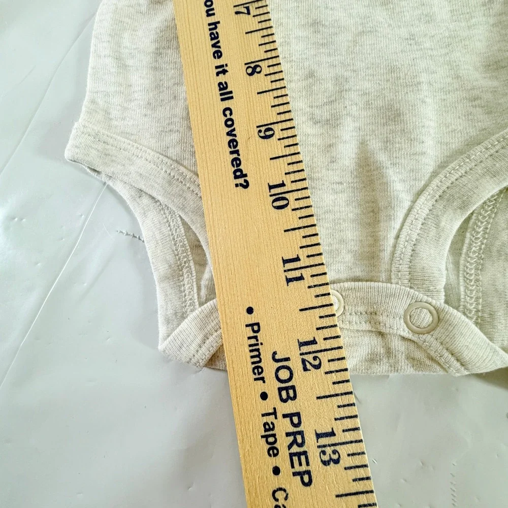 Carter's Newborn Baby 3-Piece Tiger Bear Muscle Tank Bodysuit Shorts Outfit Set - Picture 2 of 12